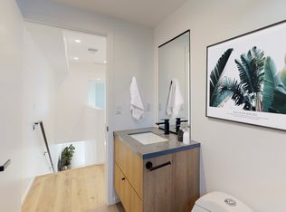 3820 1/2 Montclair St, Los Angeles, CA 90018