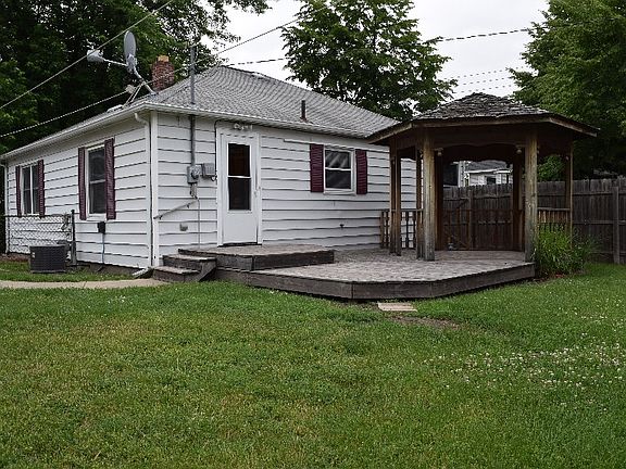 2nd image of 912 N Henry St
