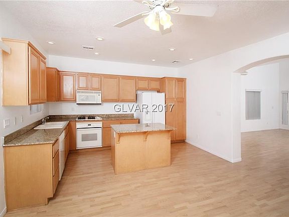 5th image of 3148 E Eldorado Ln