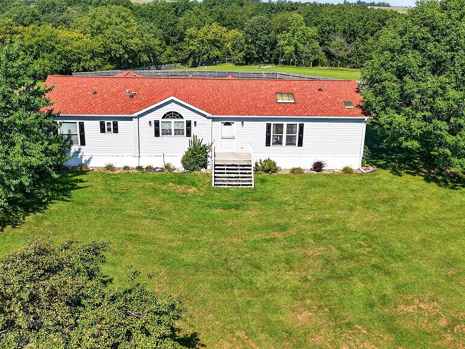 1st image of 3107 Terrace Ln
