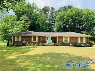 906 Buchanan St, Scottsboro, AL 35768