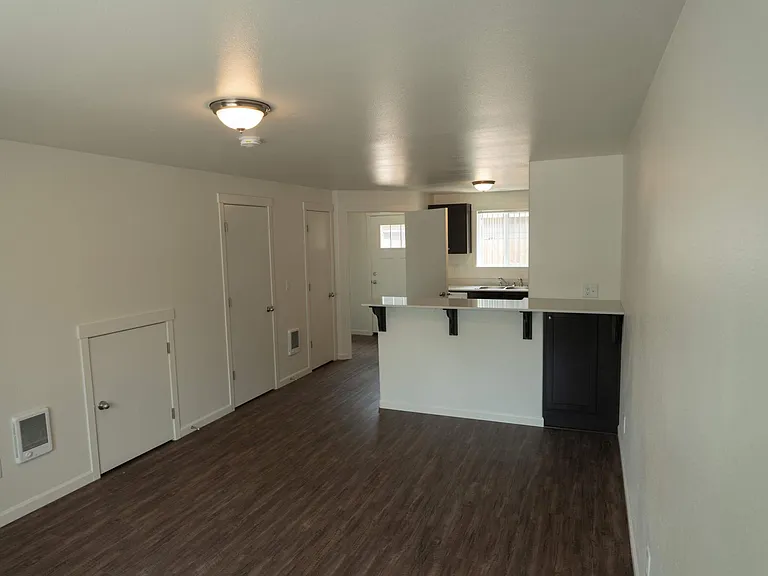 Lebanon City Townhomes — Photo 17
