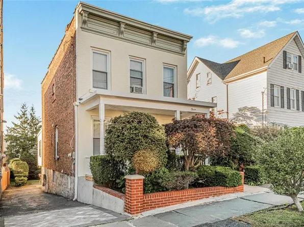 11 Hyatt Avenue, Yonkers, NY 10704