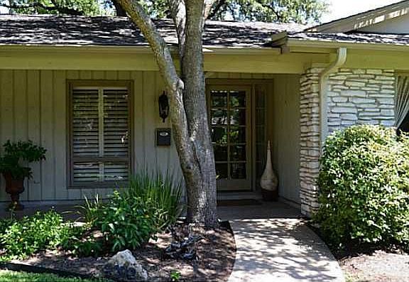2nd image of 4102 Honeycomb Rock Cir