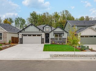 741 NW 28th St, Battle Ground, WA