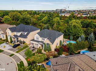 2197 Wuthering Heights Way, Oakville, ON L6M0A3