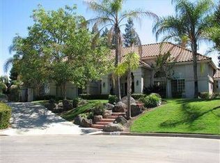 9251 N Hilltop Ct, Fresno, CA