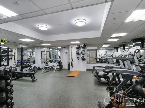 15 West 63rd Street image 9 of 9