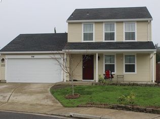 908 Nugget Ct, Woodburn, OR 97071
