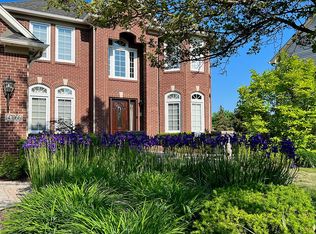 47066 Brennan Dr, Macomb, MI 48044