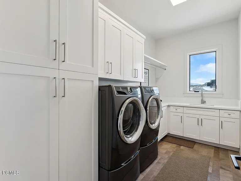 3450 E Ridgeway Dr — Photo 32