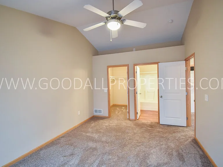 15404 Townsend Ave — Photo 15