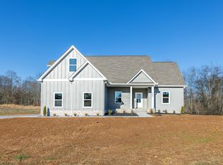 310 Woodruff Rd, Adams, TN 37010