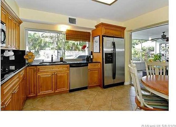 2nd image of 2085 NE 186th Dr