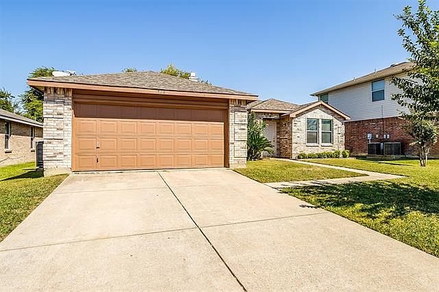 1st image of 1508 Windy Meadows Dr