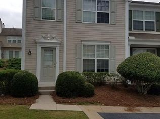 1059 Prestwyck Ct, Alpharetta, GA 30004