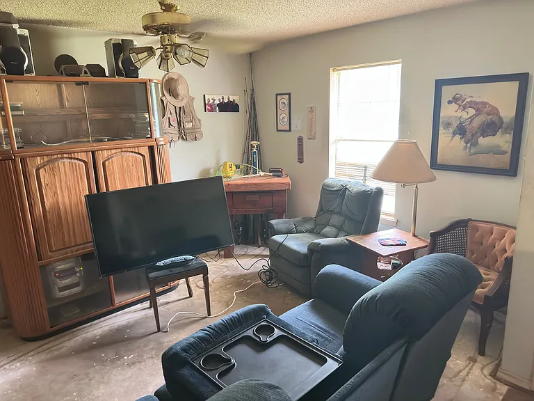 8014 Botany Ln — Photo 12