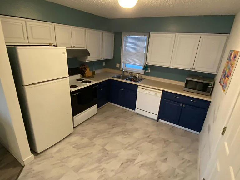 825 N Klevin St #3 — Photo 2