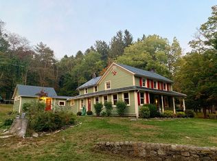 271 Rinker Rd, Stroudsburg, PA 18360