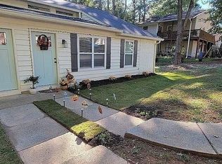 1131 Rappahannock Dr, Alpharetta, GA 30009