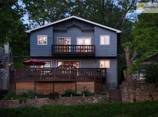 406 Lake Forest, Bonner Springs, KS 66012