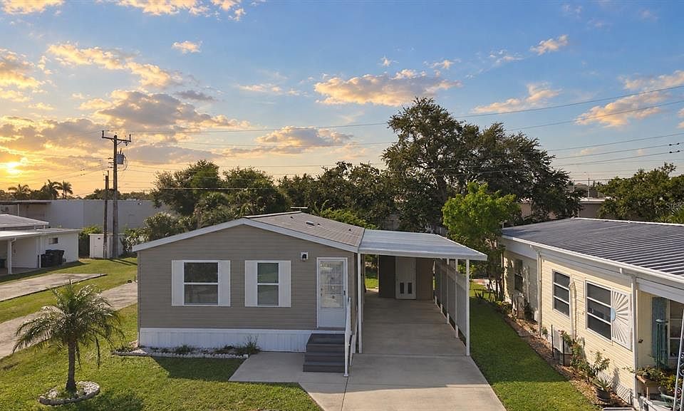 1st image of 6904 CORTEZ ROAD W #10