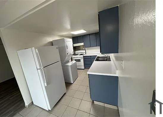 240 Holly St #11 — Photo 23