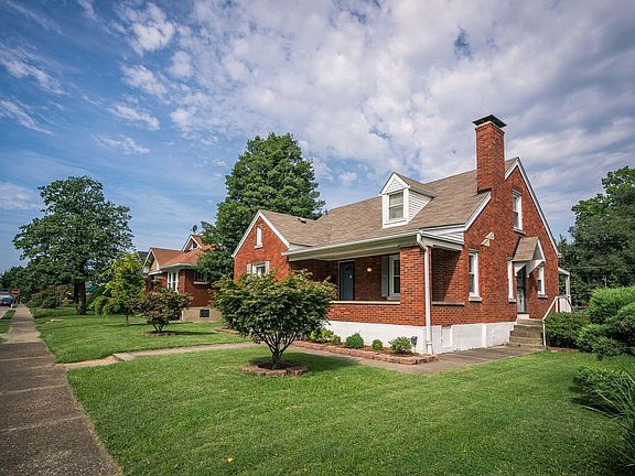 4th image of 849 Minoma Ave
