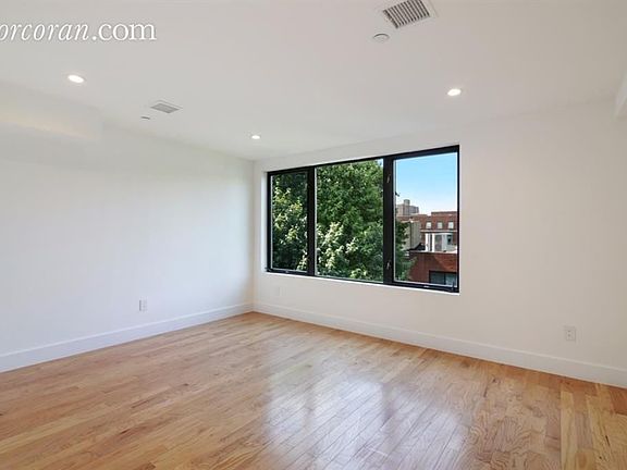 5th image of 35 Madison St APT 3B