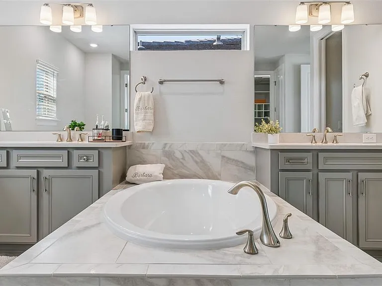 9070 Woodland Forest Rd — Photo 57