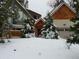 415 Golf Course Rd, Lake Arrowhead, CA 92352