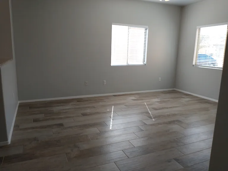 8348 N Wind Swept Ln — Photo 4