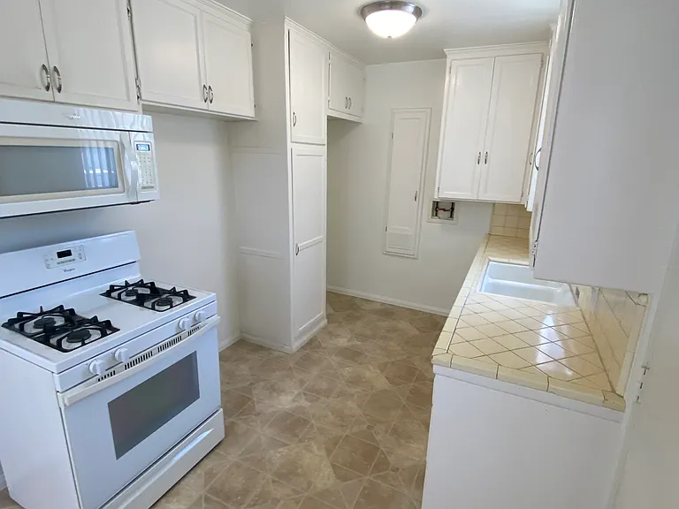 7381 W Manchester Ave #7381 — Photo 10