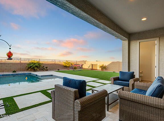 3rd image of 16566 W SAGUARO PARK Lane