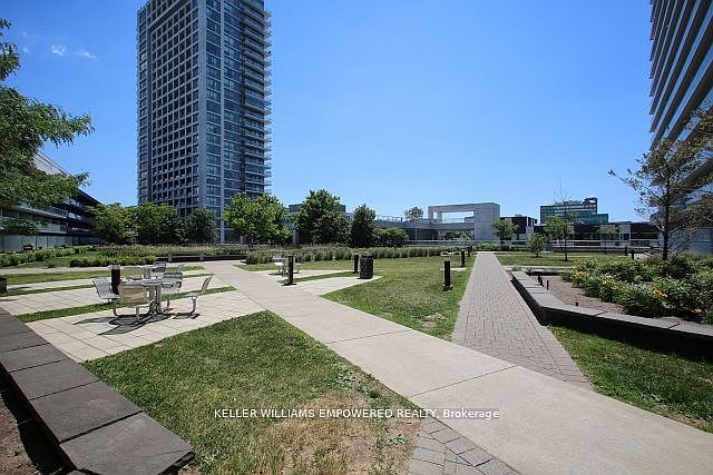 1st image of 275 Yorkland Rd #910
