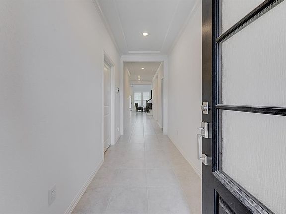 5th image of 11918 Red Admiral Rd