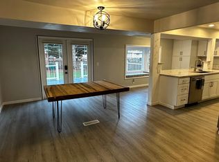 5911 125th Ave SE, Bellevue, WA 98006