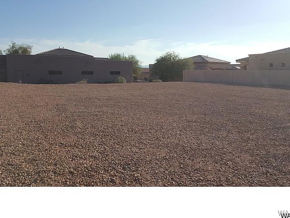 4th image of 1900 E Tradition Ln
