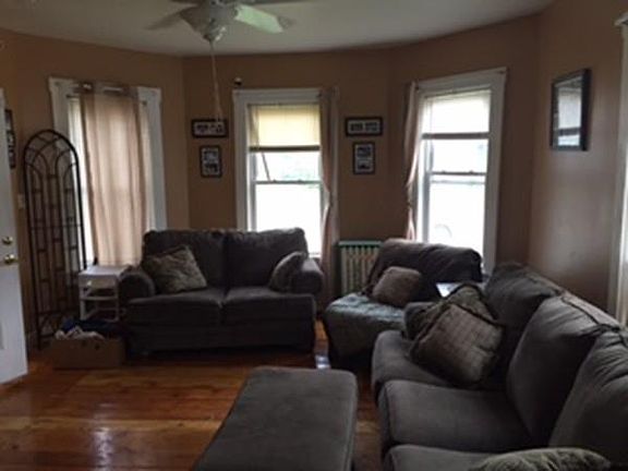 5th image of 381 Nashua St