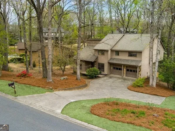 2252 Chimney Springs Dr, Marietta, GA 30062