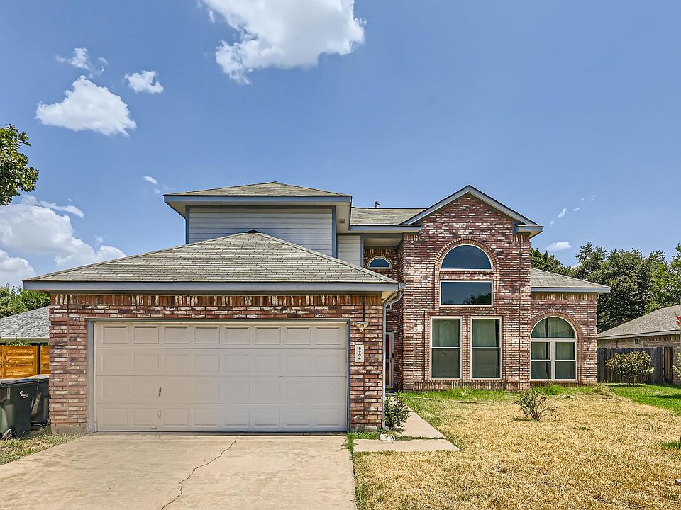 1st image of 8904 Marthas Dr