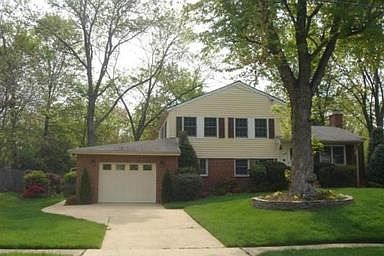 1st image of 8509 Crown Pl