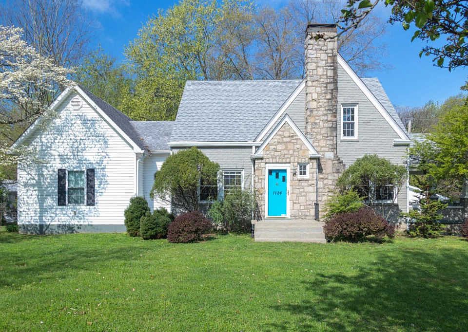 1st image of 1124 Collins Ln