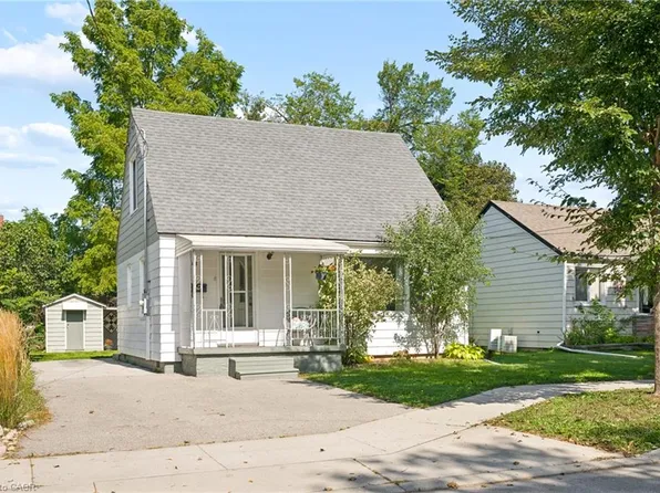 40 Perth Rd, Kitchener, ON N2M 3G5