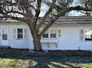 303 N Illinois St, Pittsfield, IL 62363