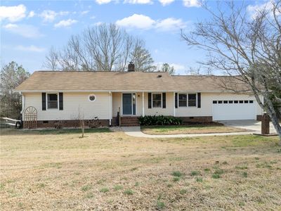 115 Myrtle Ln, Central, SC, 29630