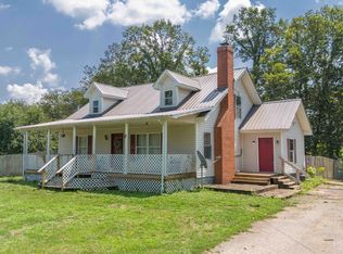 2433 Peacock Rd, Paris, KY 40361