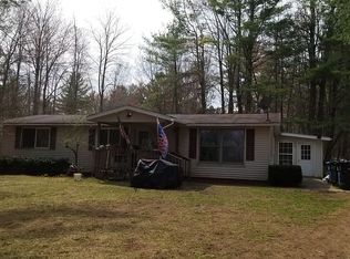 4041 N Francis Shores Ave, Sanford, MI 48657