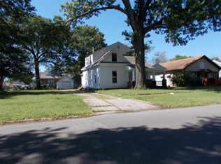406 S Elm St, Pittsburg, KS 66762