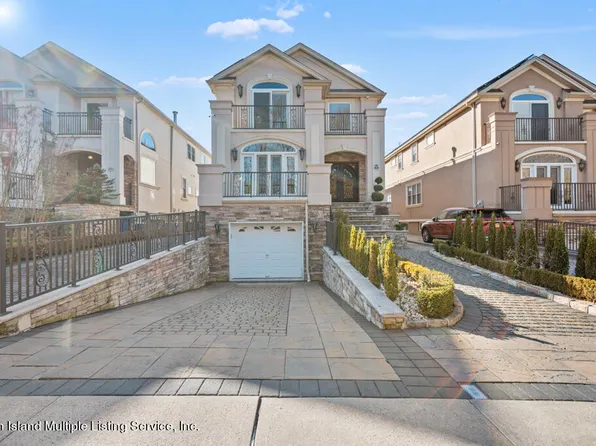 386 Alverson Ave, Staten Island, NY 10309